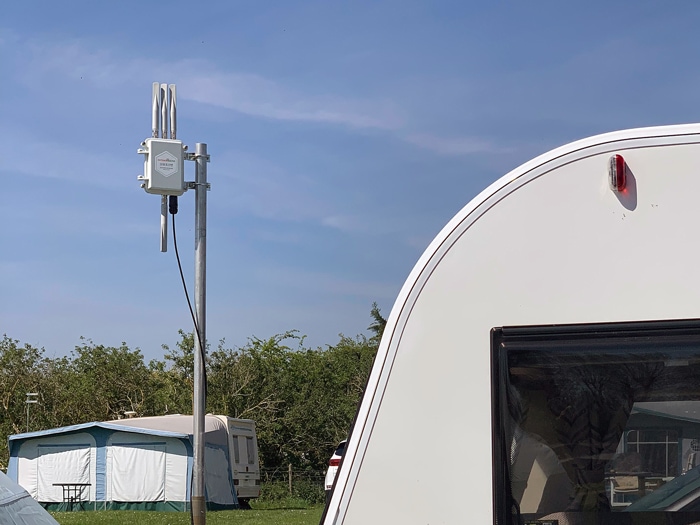 Case UK RV 4G Router In Campsite Omni
